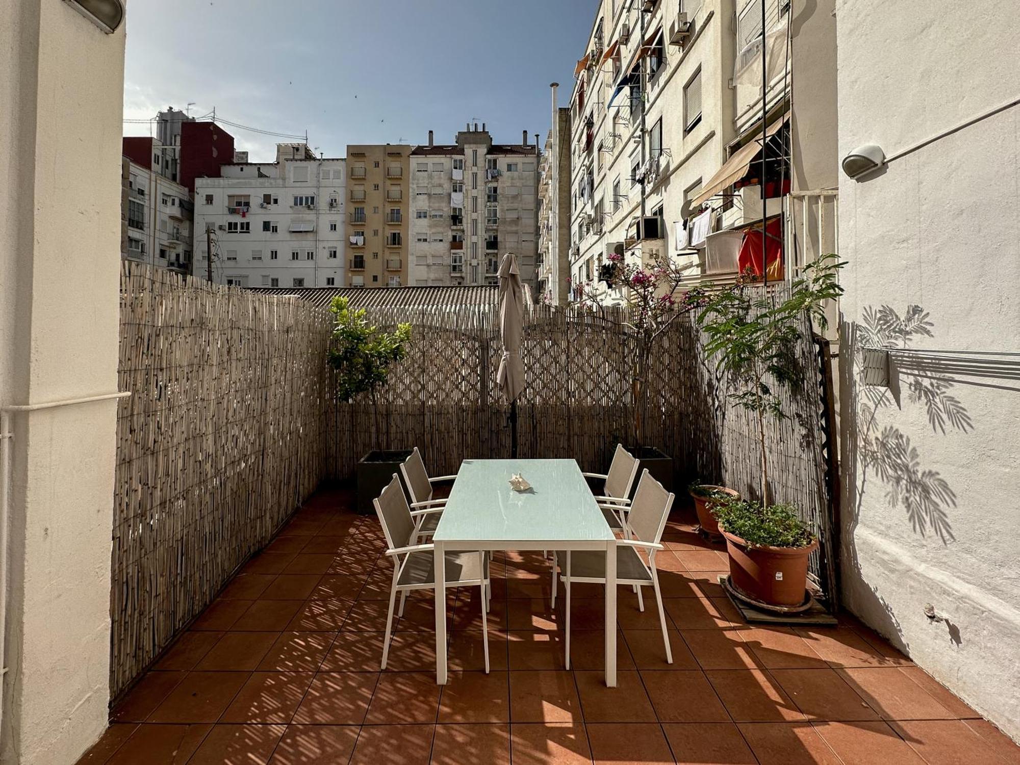 Enjoy 4 Pax At Ruzafa With Sunny Terrace Apartamento