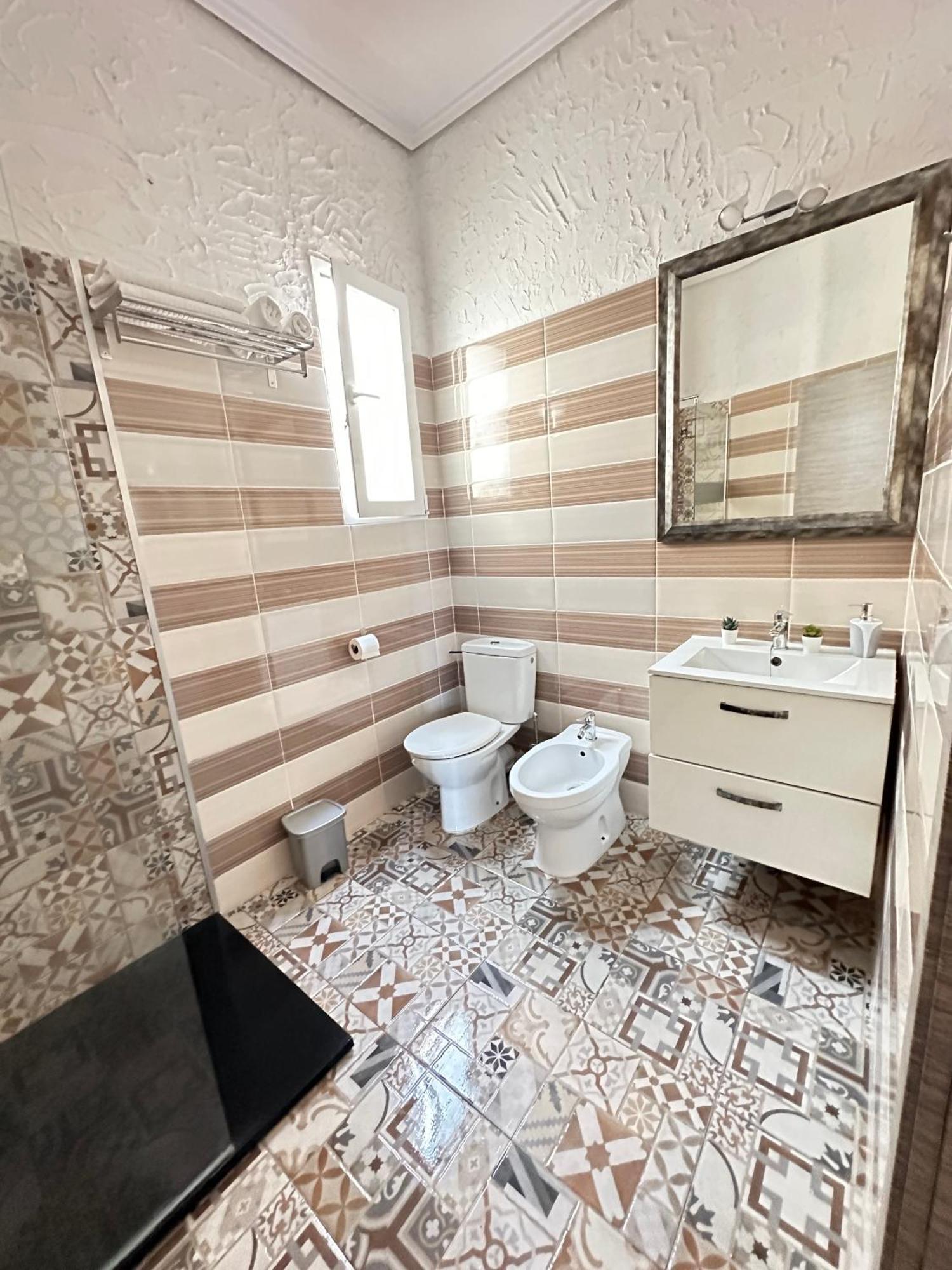 Flats Puente Ademuz De 3 Apartment