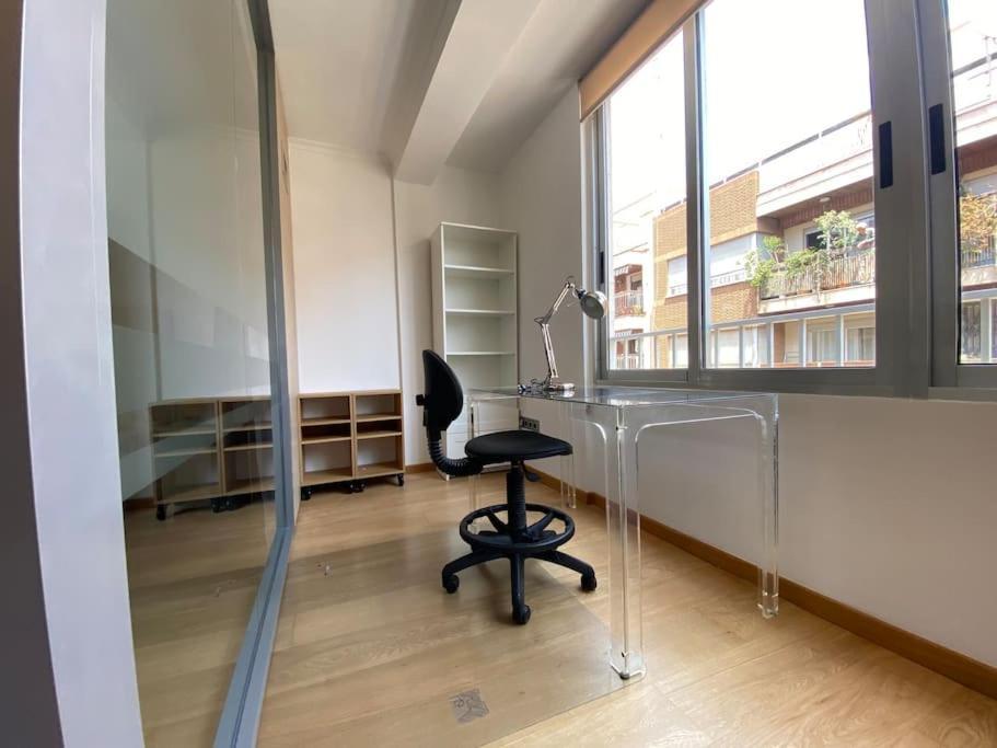 Executive Style Near Downtwon Valencia