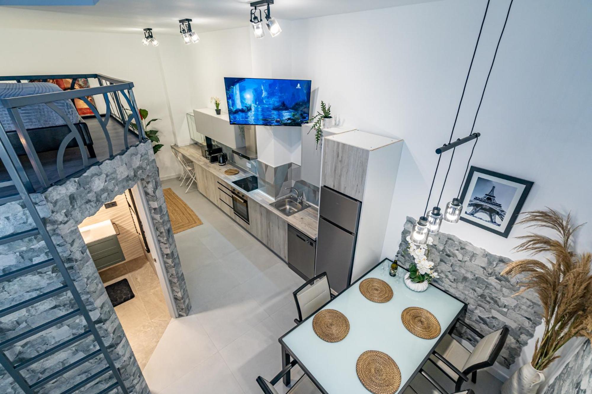 Exquisite With An Original Design Apartamento