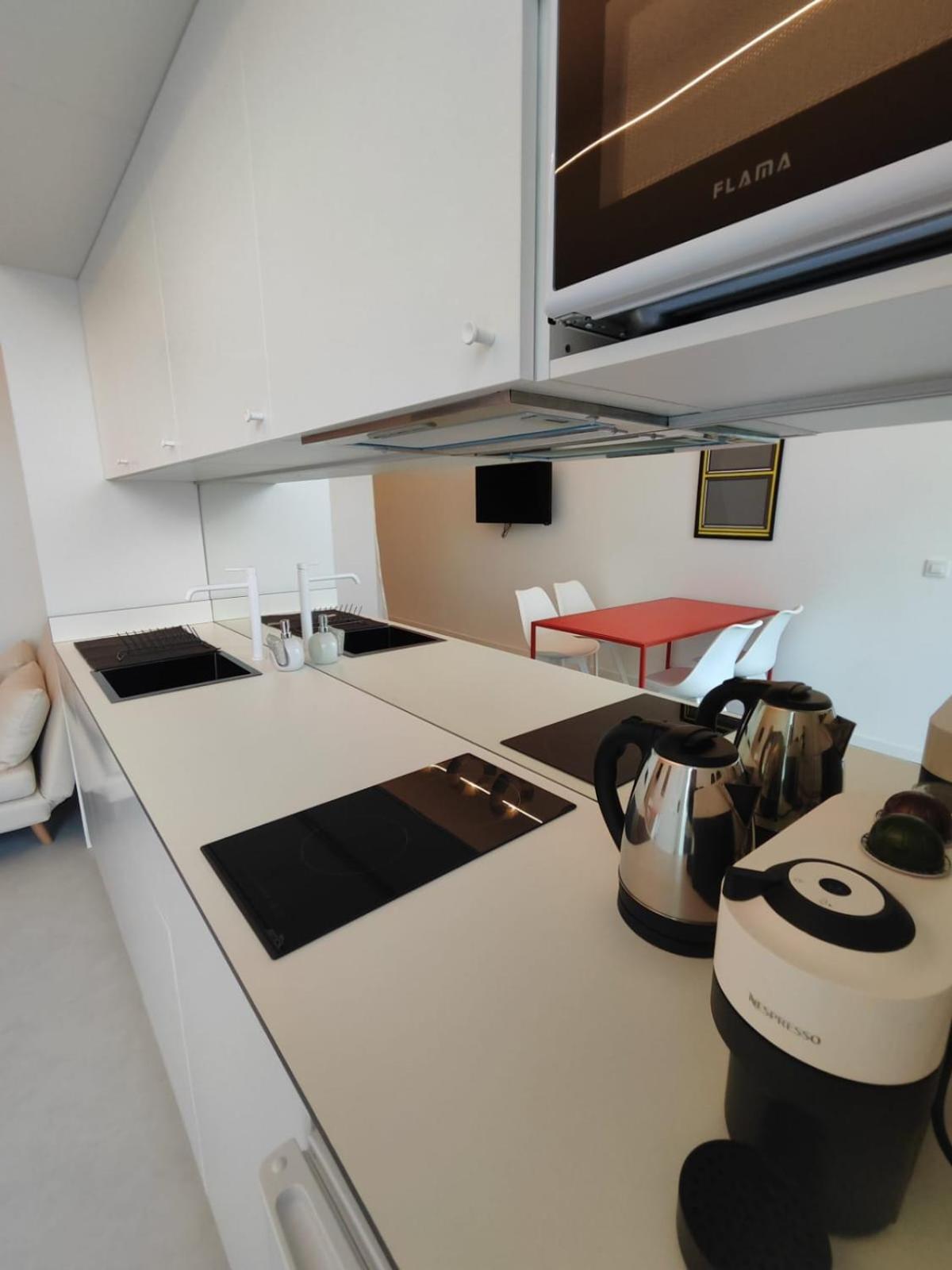 Carisan1 6 Min To Modern Bright Apartamento