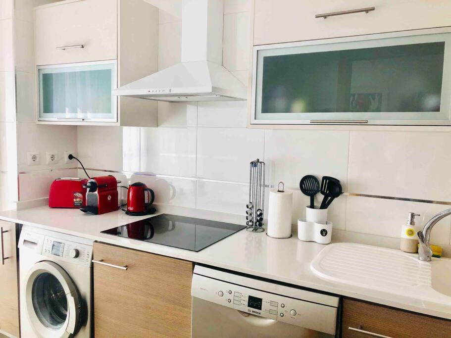 Great Close To Center Apartment *