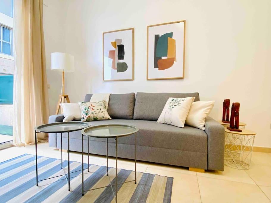 Stylish With Terrace On The Beachfrom Valencia