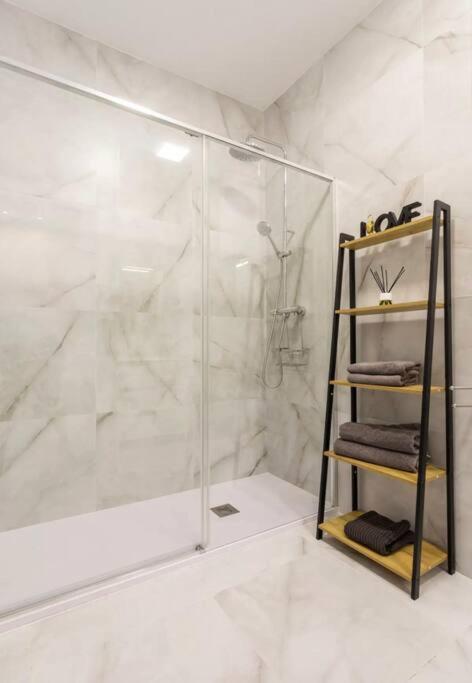 Exclusivo En Apartamento Valencia