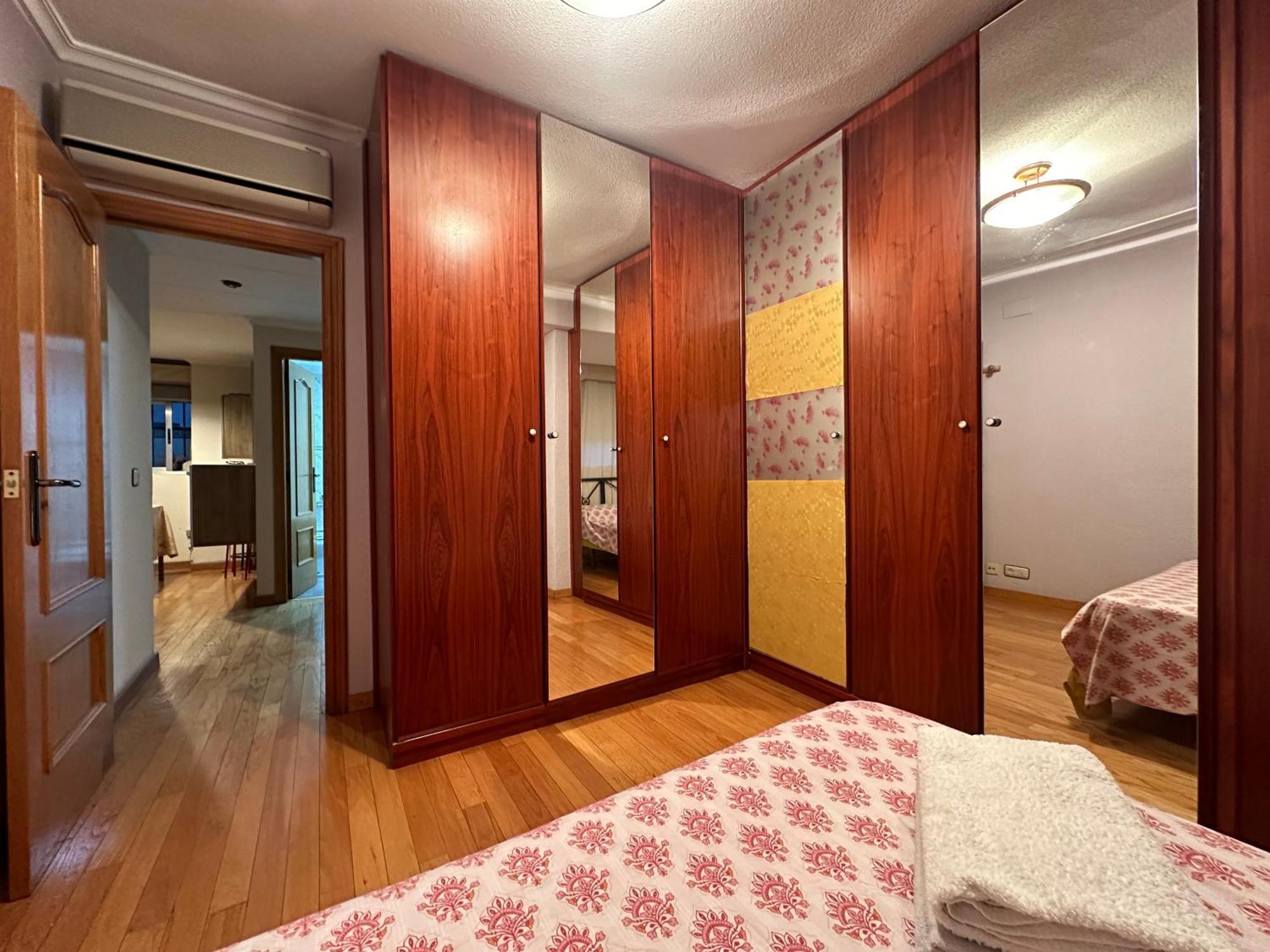 La Casa De Lili Acerca De Palacio De Musica Apartamento