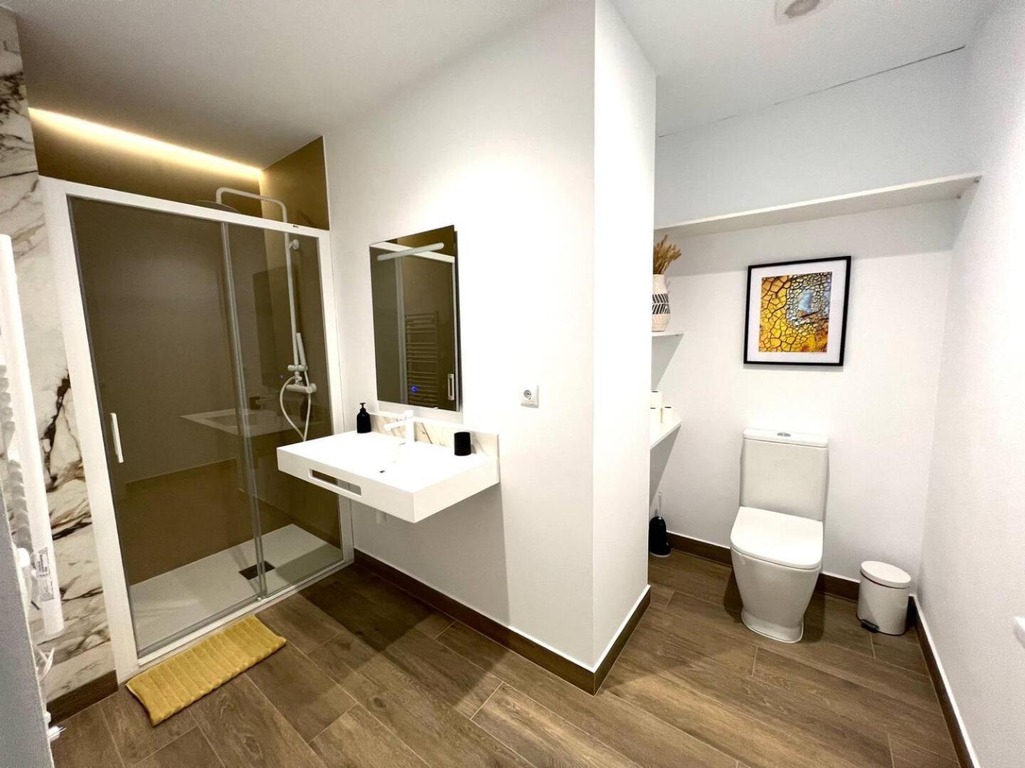 Apartamento De Diseno Junto A Palacio De Congresos