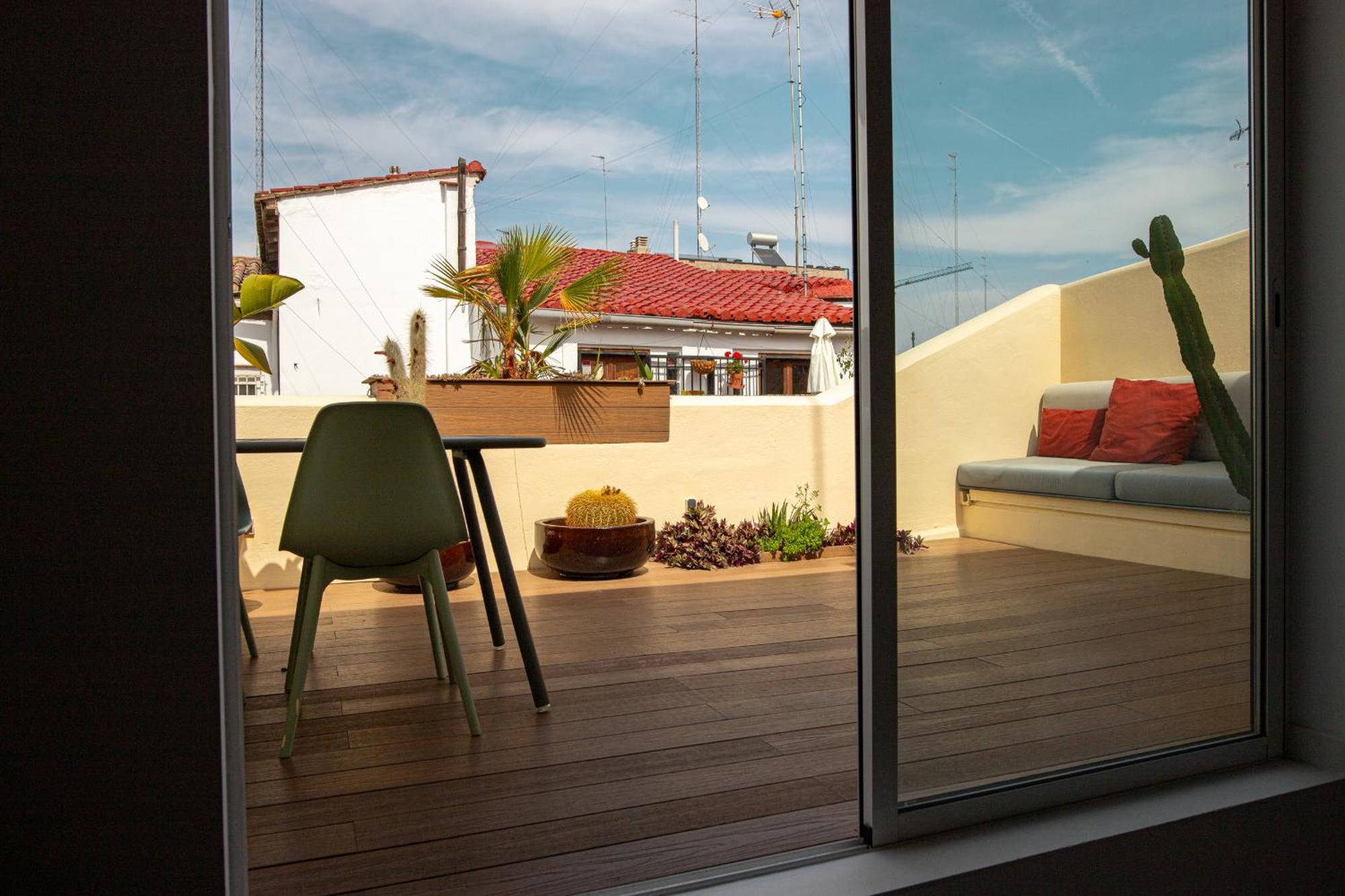 Singularstays Roger De Flor Apartment *