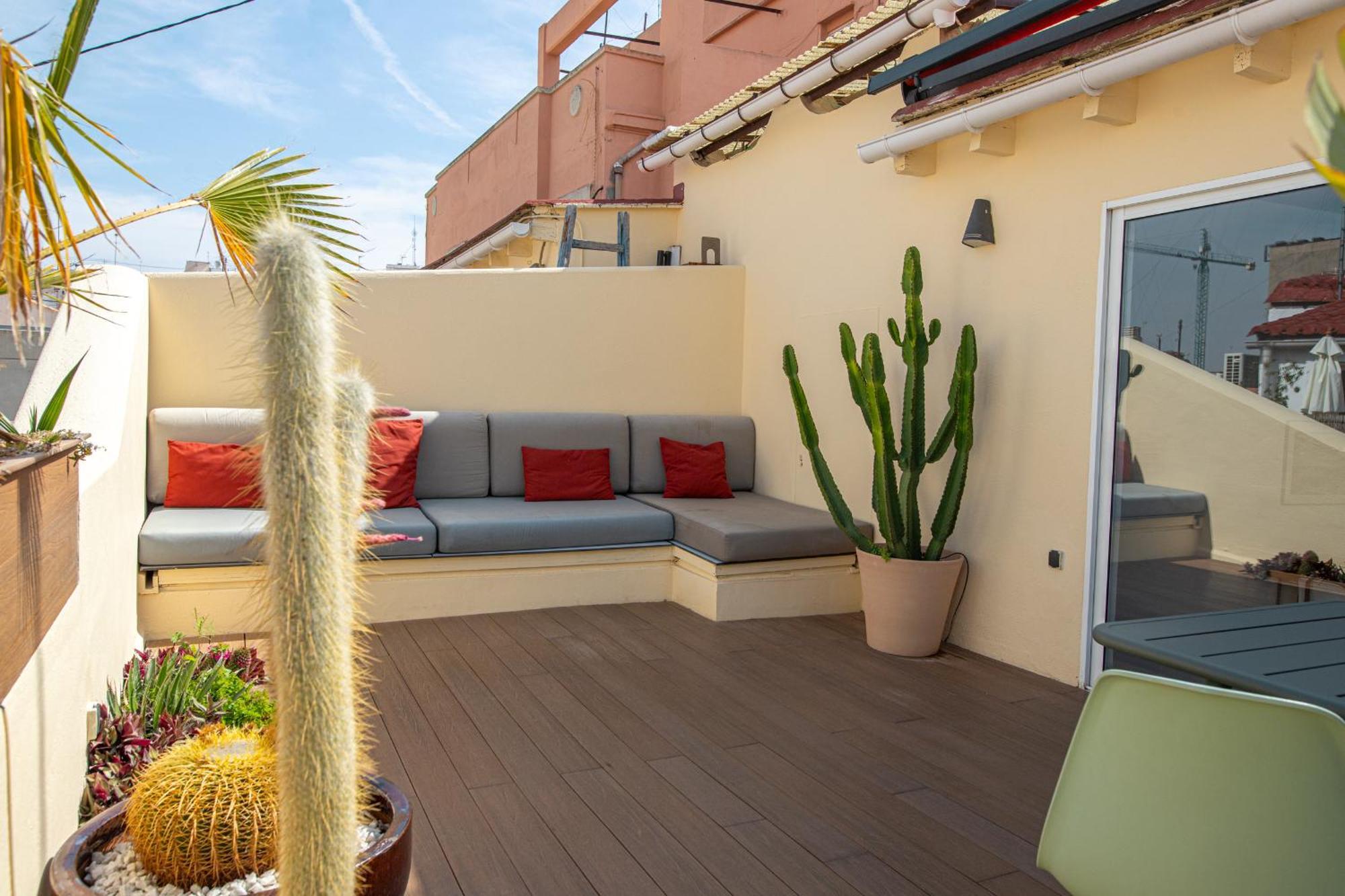 Apartment Singularstays Roger De Flor