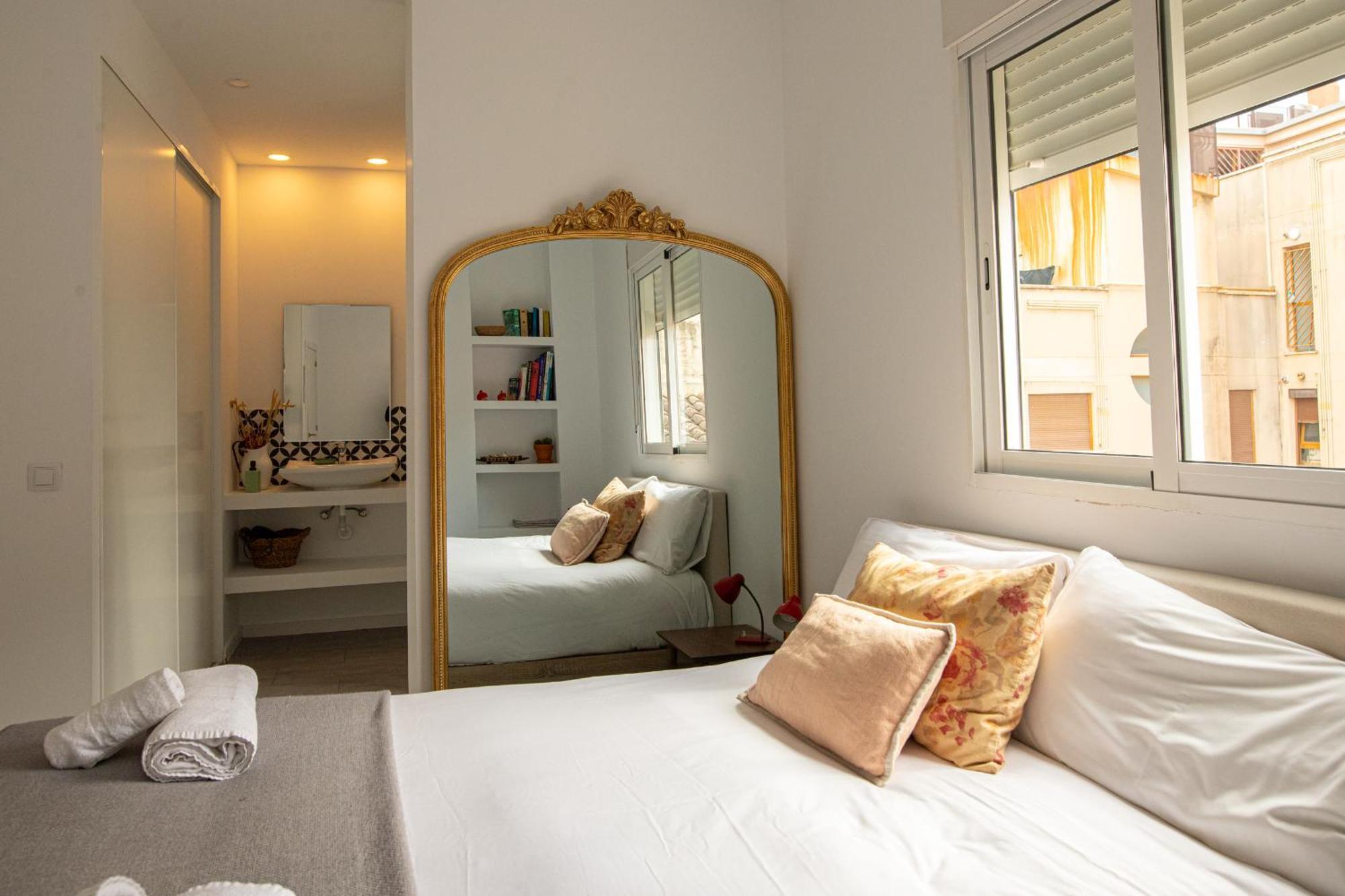 Singularstays Roger De Flor Apartment *