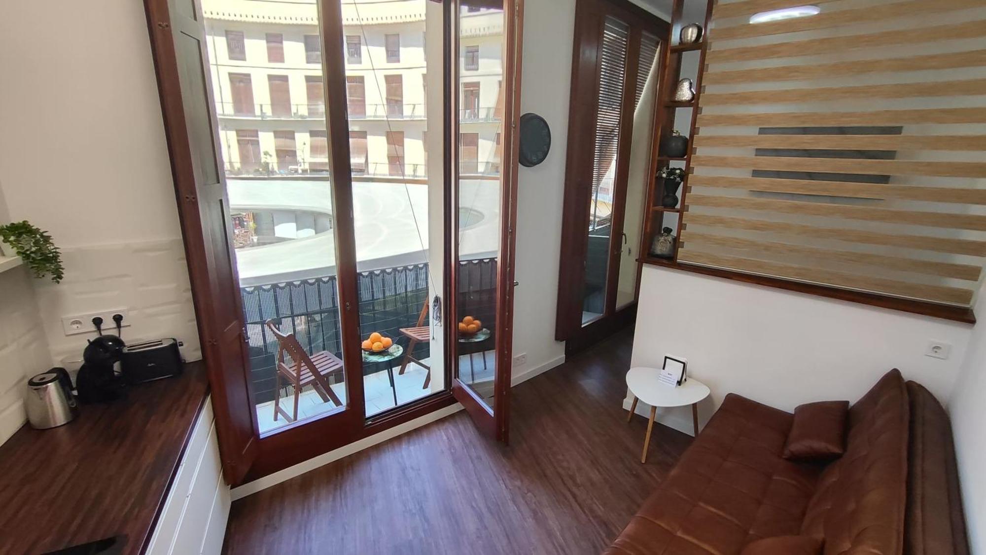 Reina Apartment *