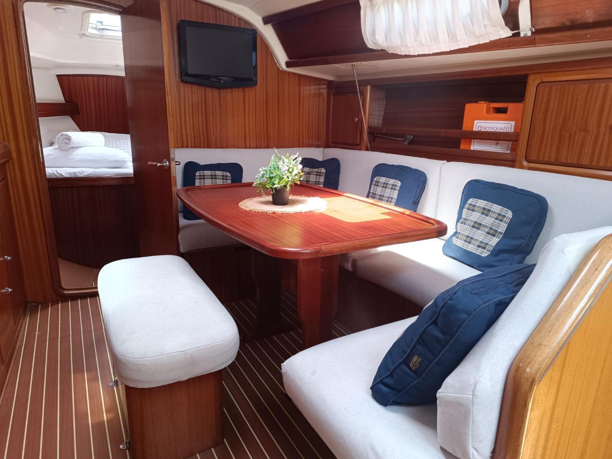 Velero Shabbak Hotel en barco *