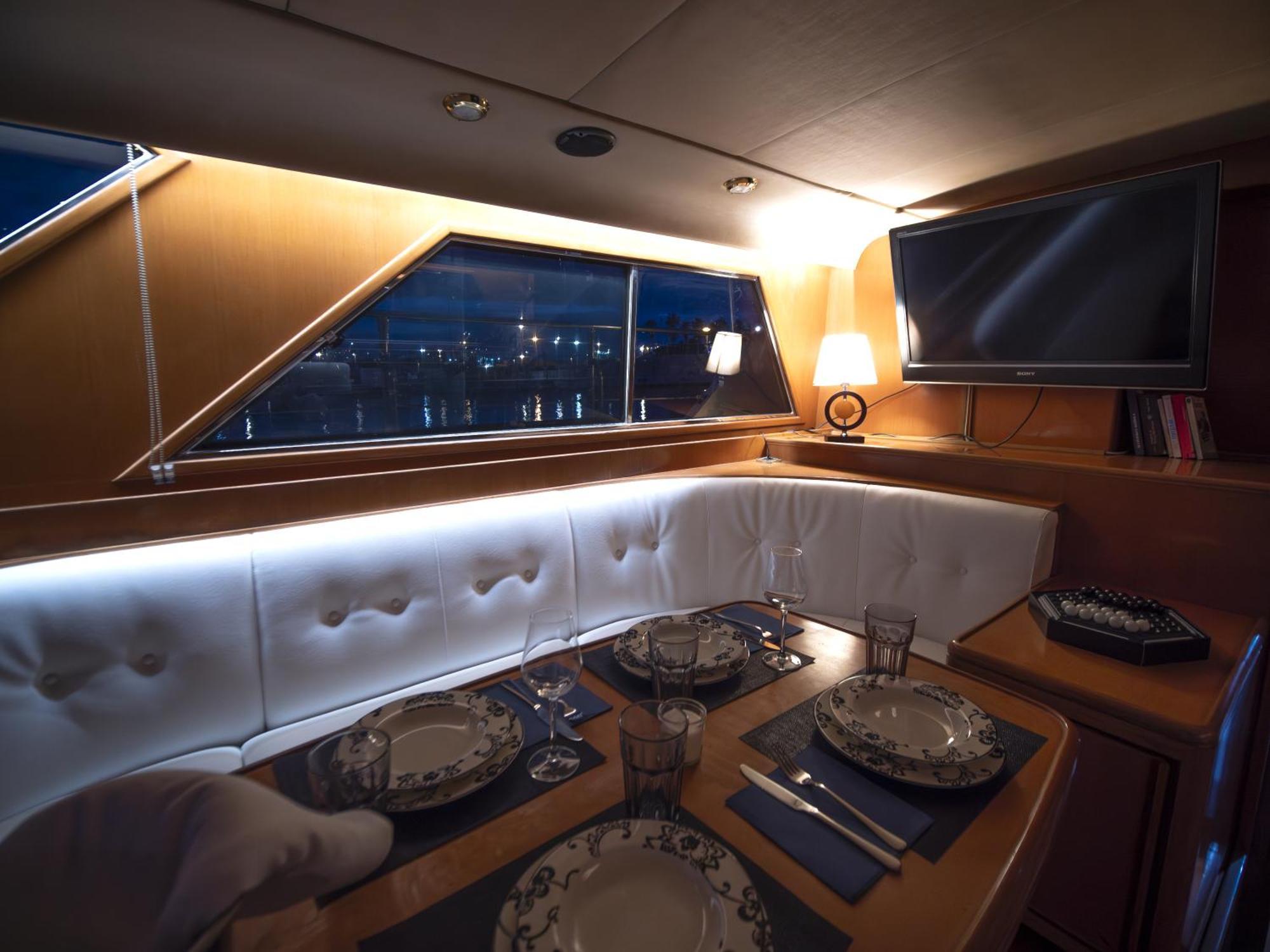 Hotel en barco Master&commander