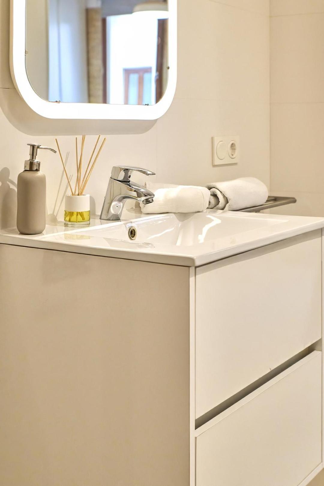 Loft Elegante En Plaza Del Carmen F3 Valencia