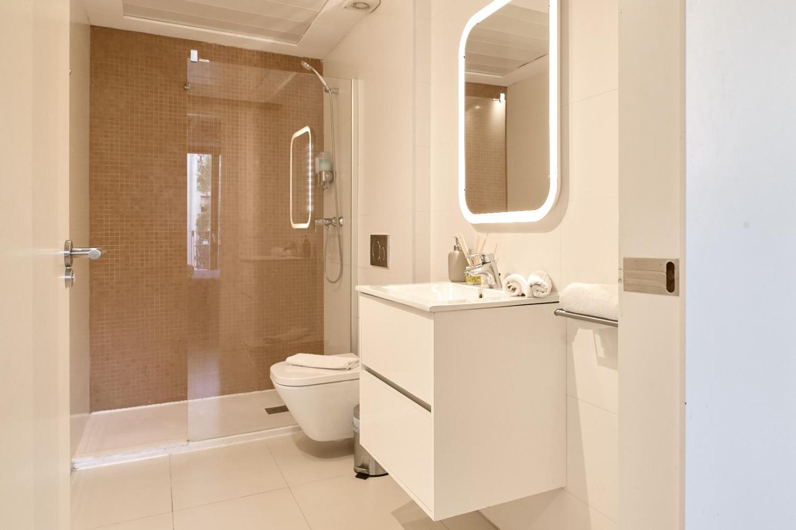 Apartamento Loft Elegante En Plaza Del Carmen F3 Valencia