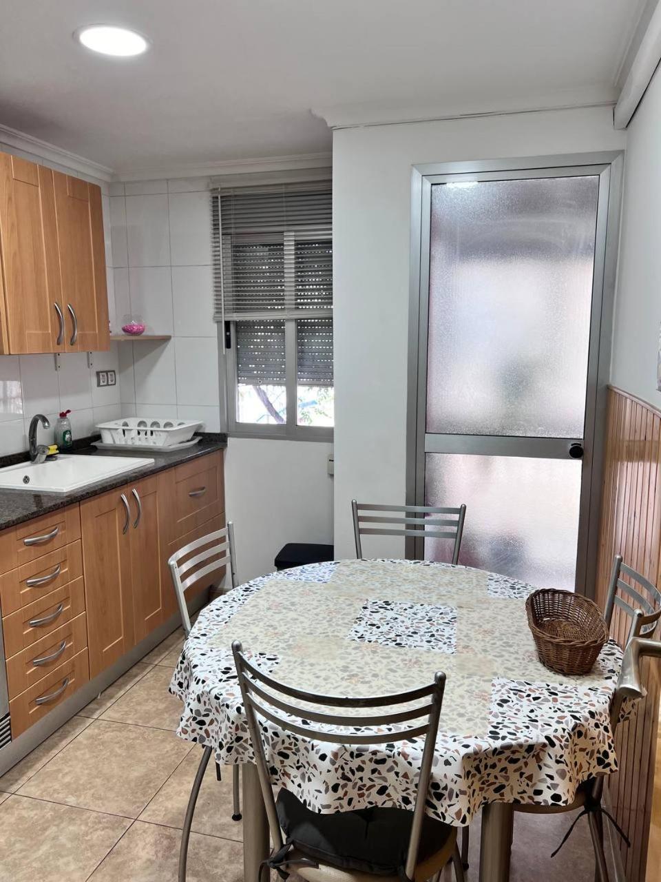 Apartamento Plaza Sainetero Arniches *