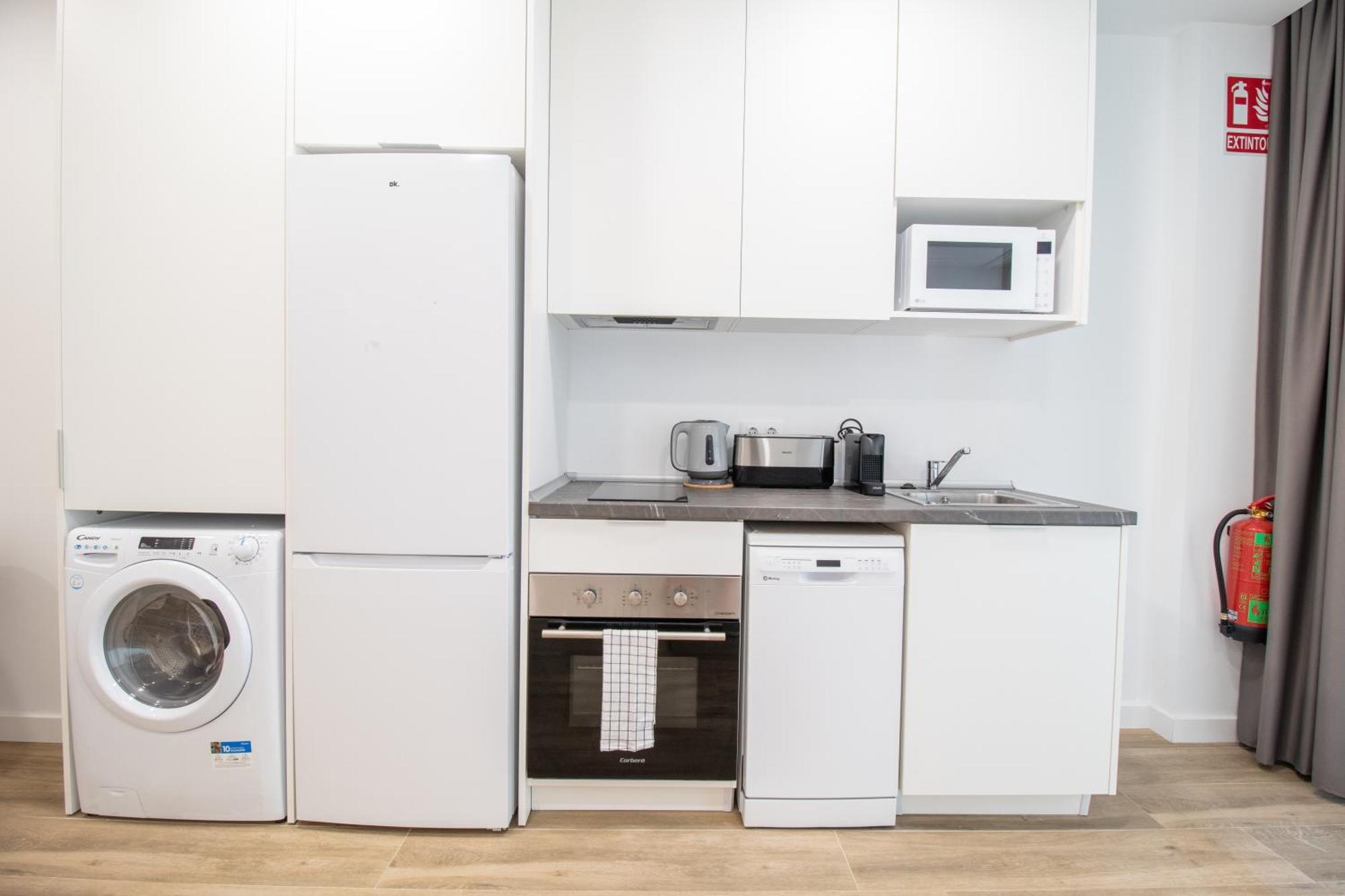 Cid 90 Flat By Concept Apartment *