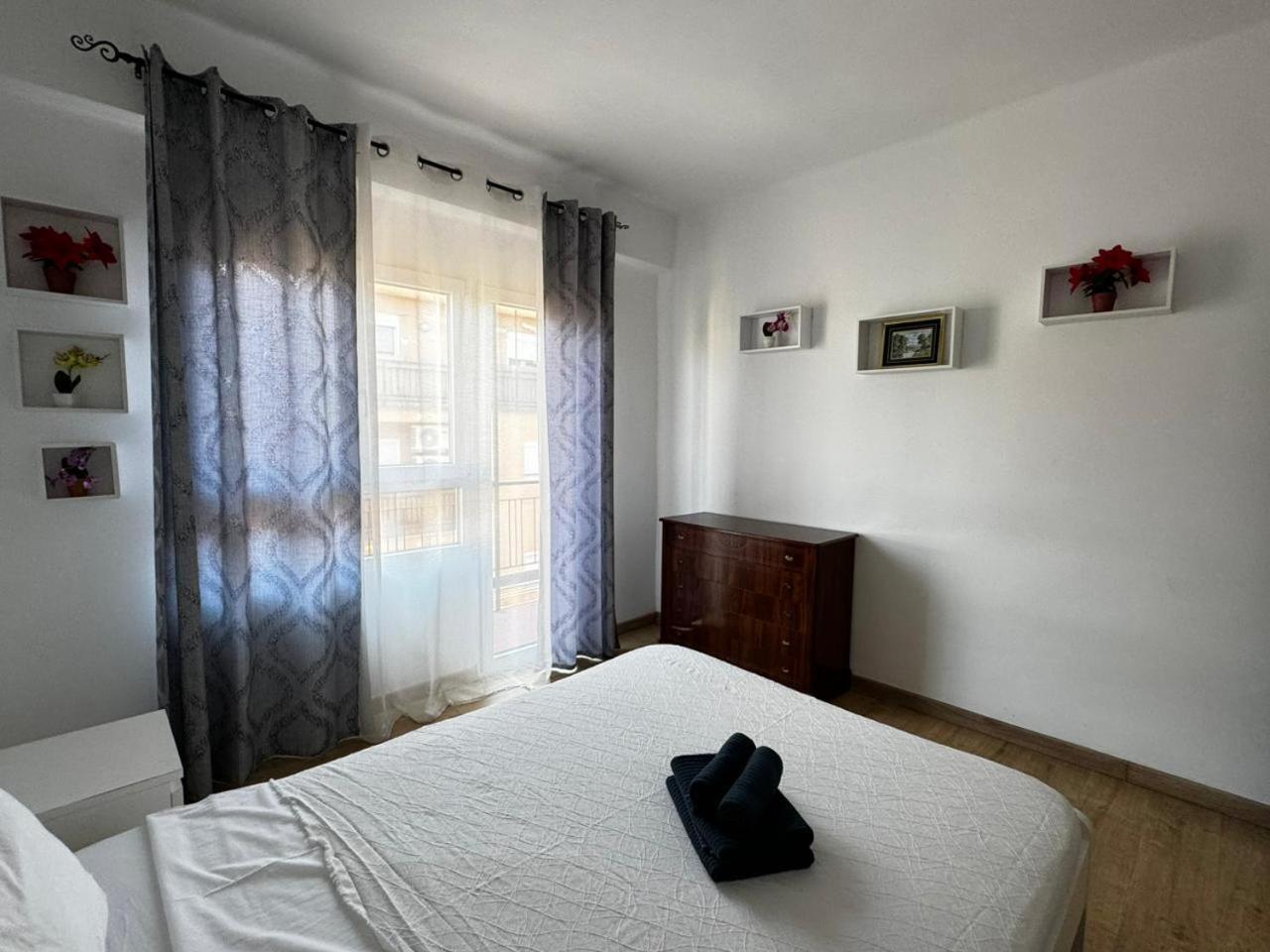 Assutzena 5 * Valencia