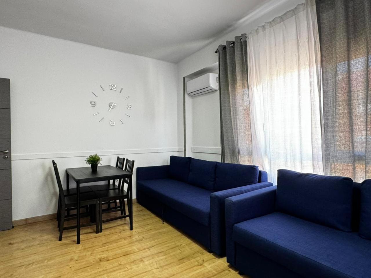 Assutzena 5 * Valencia