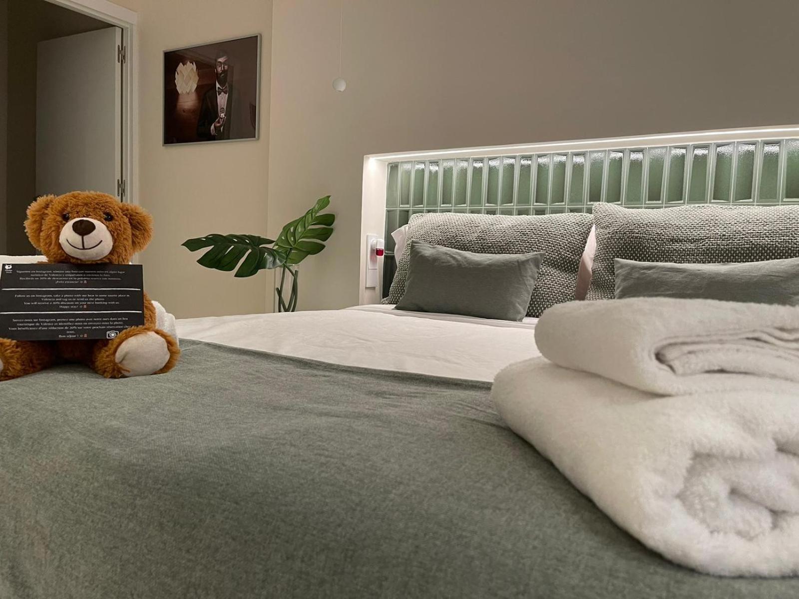 Osito Hub - Pintor Nicolau Apartamento Valencia