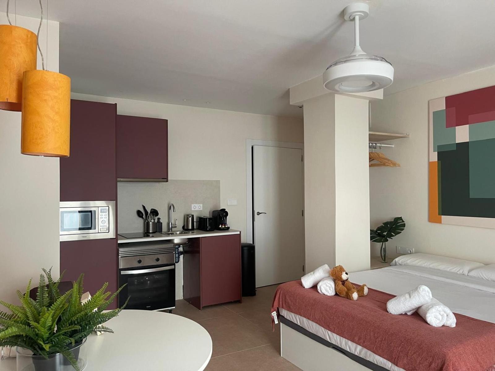 Osito Hub - Pintor Nicolau Apartamento
