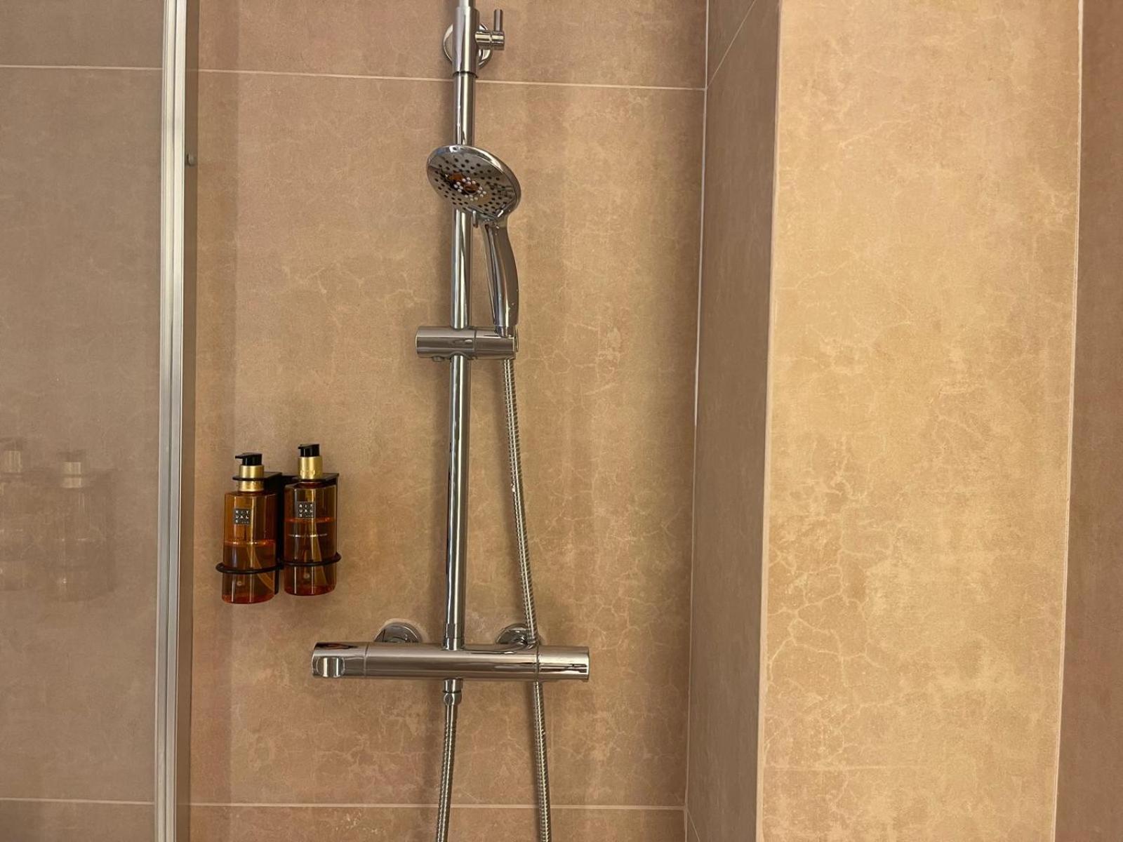 Osito Hub - Pintor Nicolau Apartamento Valencia