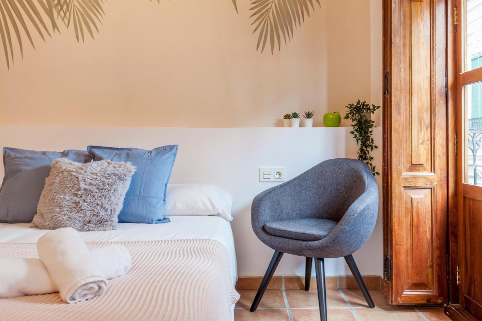 Loft Reformado Y Soleado Junto Al Mercado Valencia