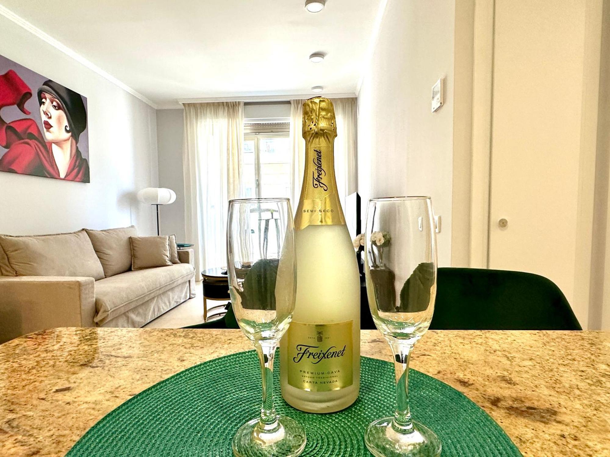 Reinapart Patacona Beachfront Seaview Apartamento