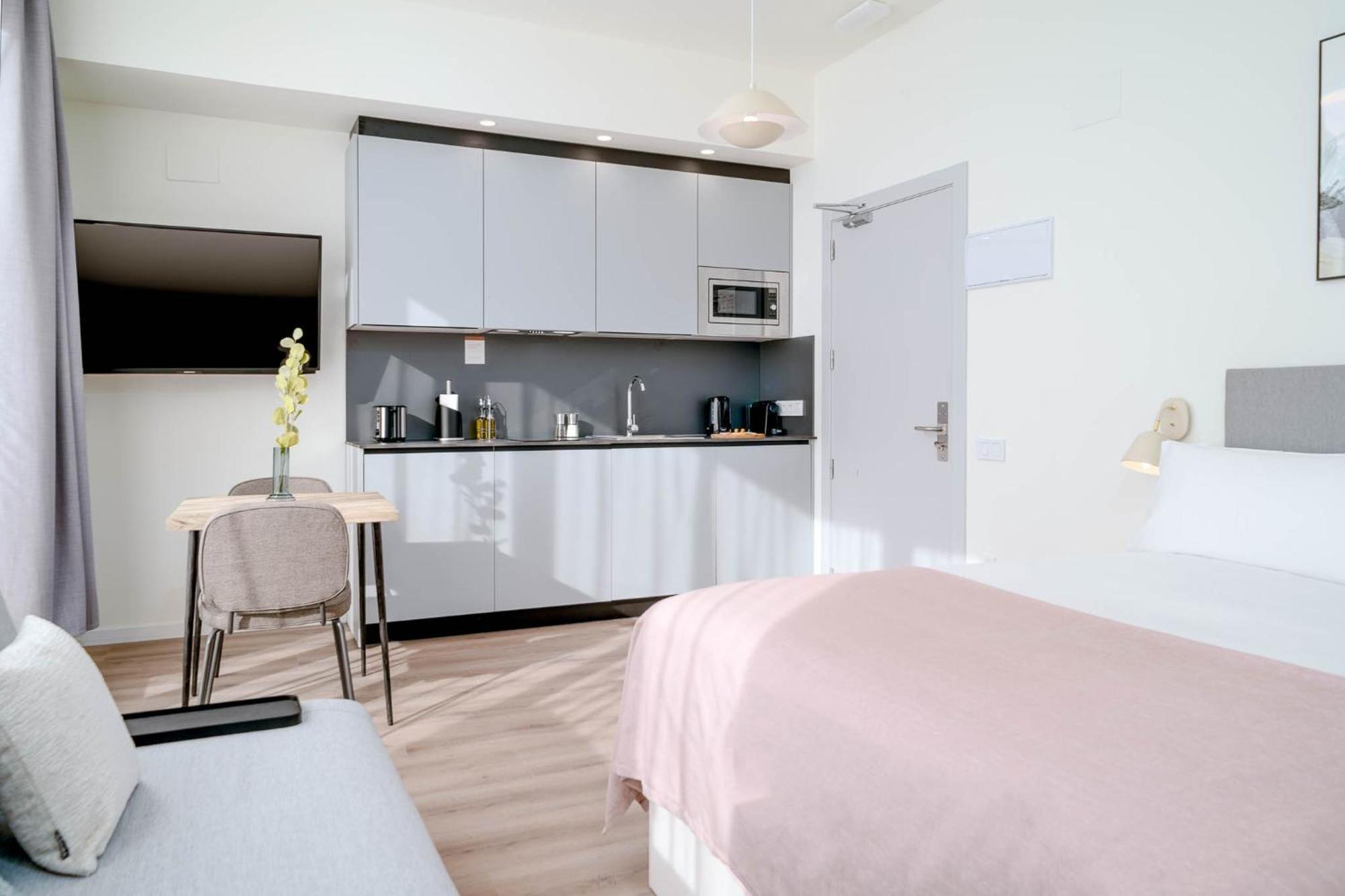 Limehome Carrer De Sant Jacint Valencia
