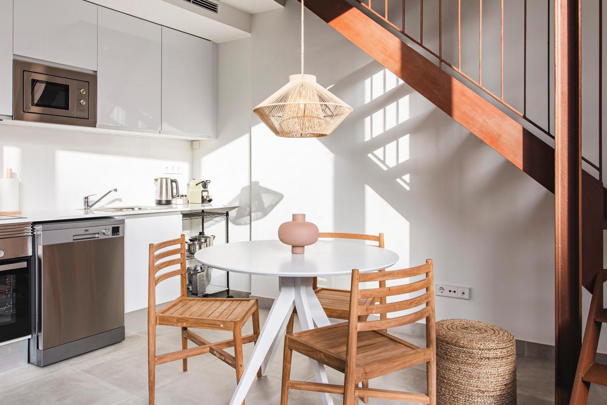 By Olala Homes Apartment