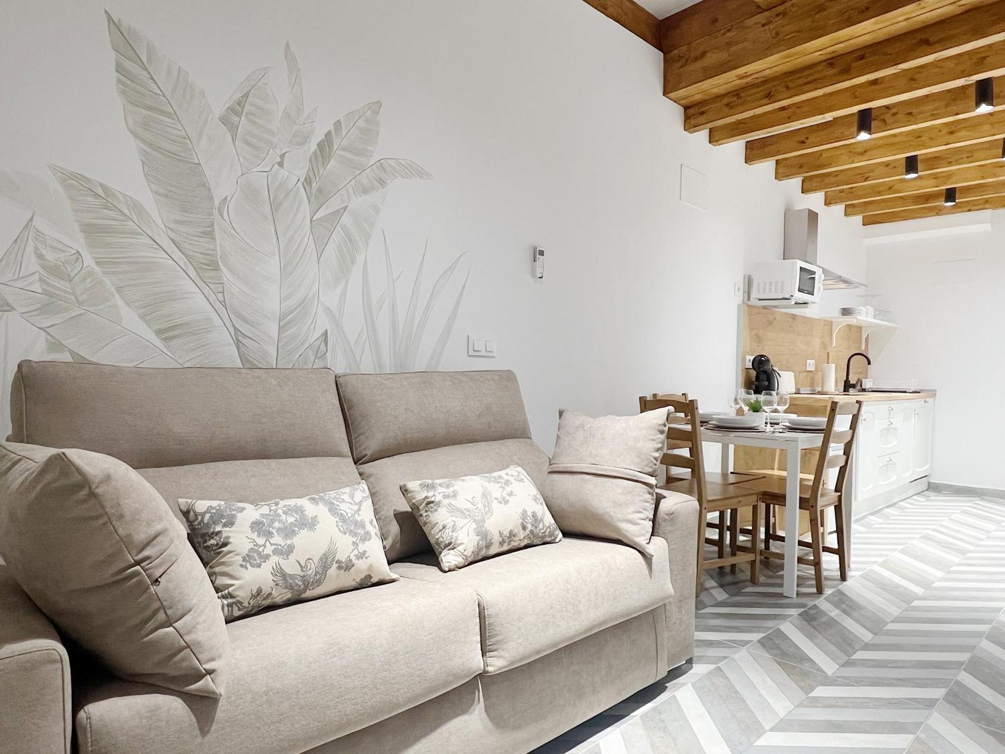 Encantador Vigas De Madera Apartment *