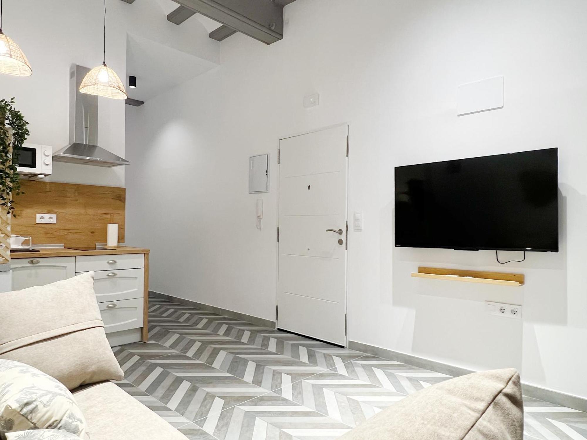 Encantador Vigas De Madera Apartment
