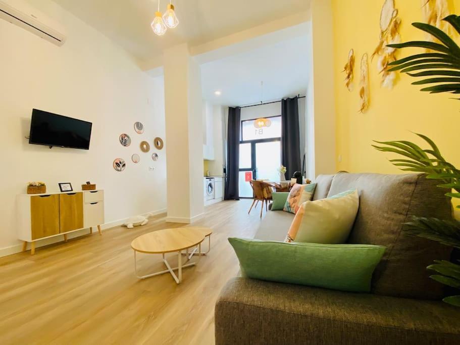 Beautiful And Charming Loft In Russafa Soho