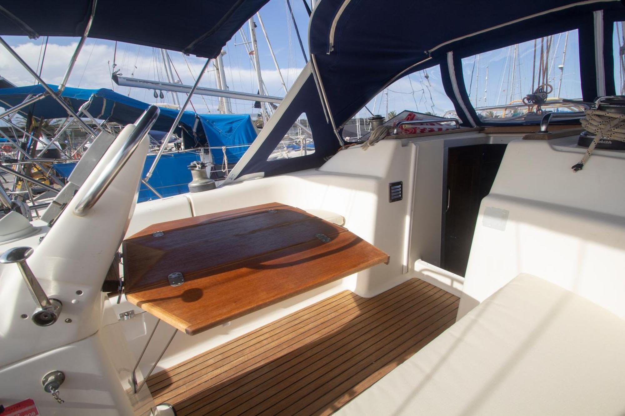 Autentico Velero En Hotel en barco Valencia