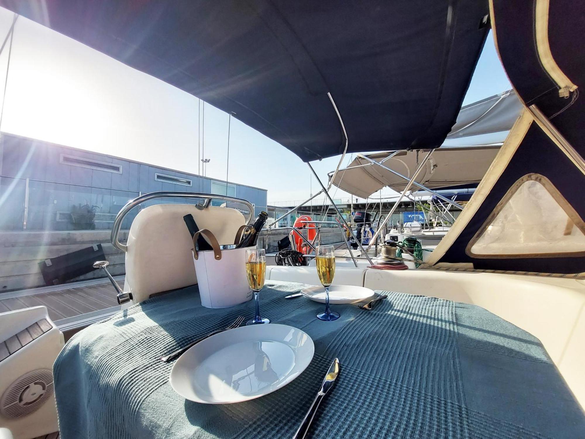 Hotel en barco Autentico Velero En Valencia