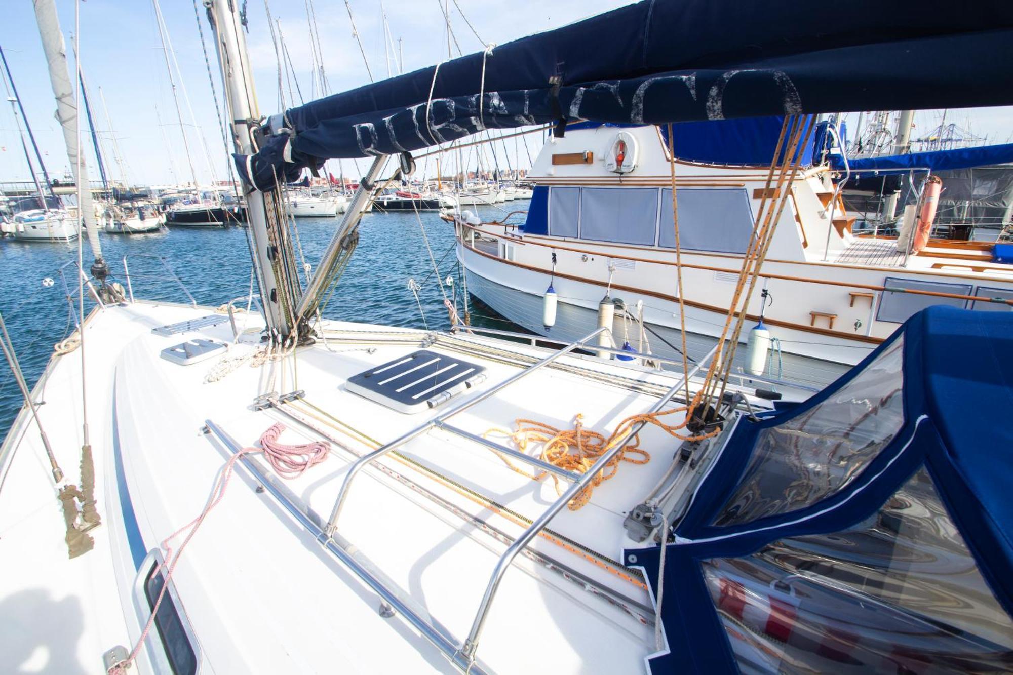 Autentico Velero En Hotel en barco Valencia