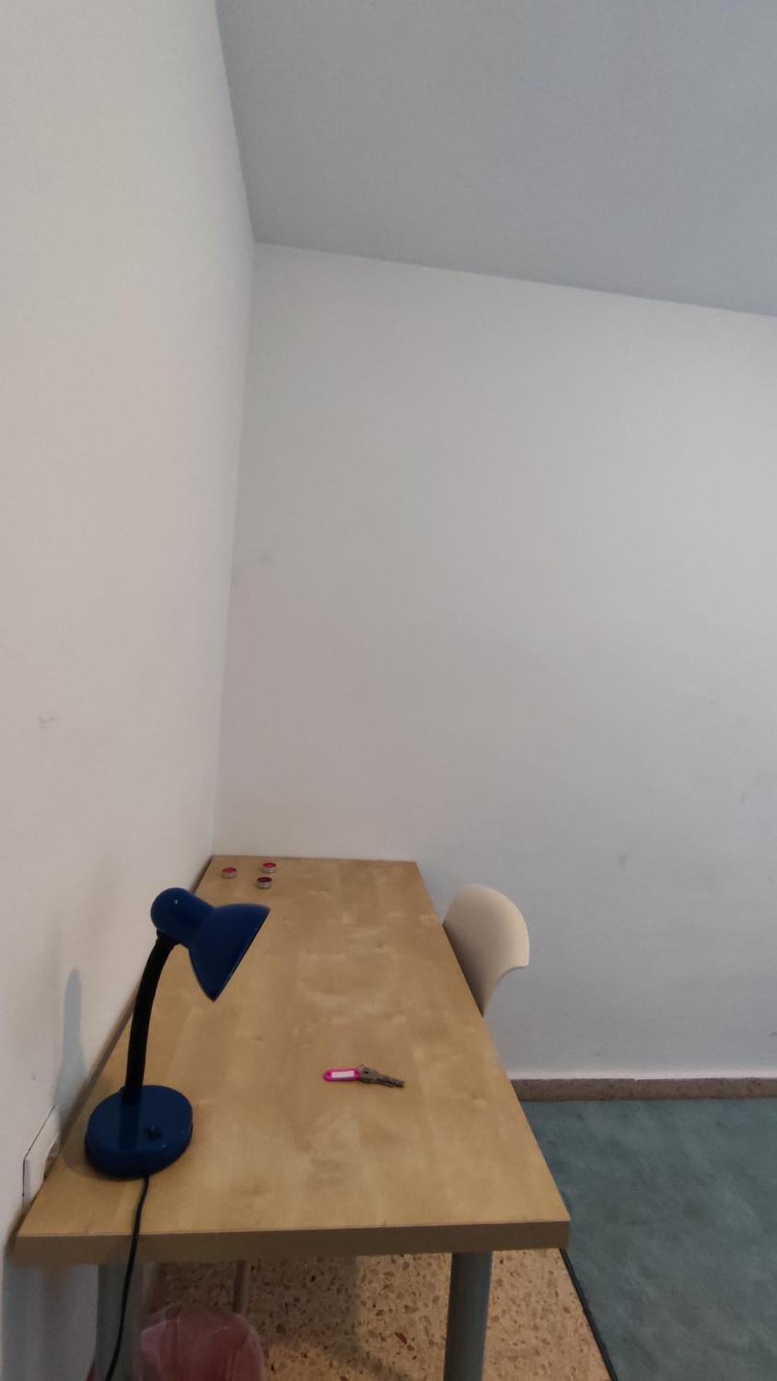 Habitación en casa particular En Alquiler En Piso Compartido