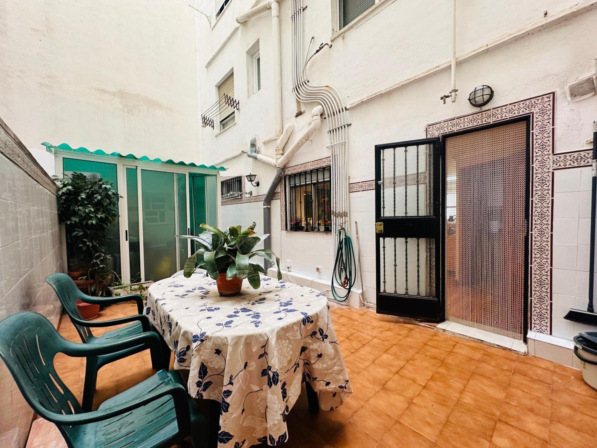 Apartamento La Casa De Lili Acerca De Palacio De Musica *