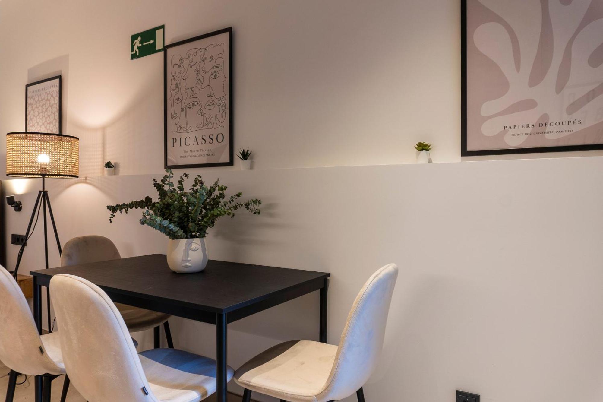 Apartamento Vlc Host - Zapadores