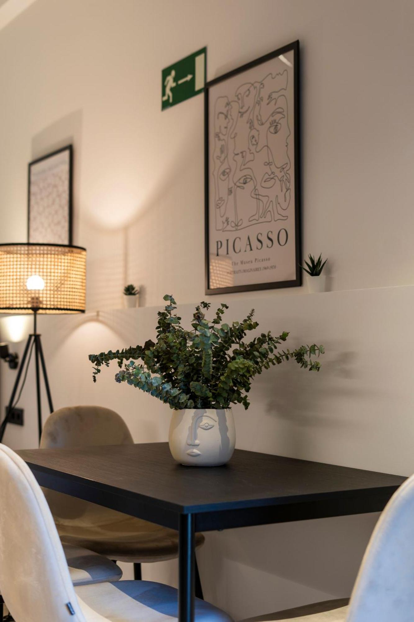 Apartamento Vlc Host - Zapadores Valencia