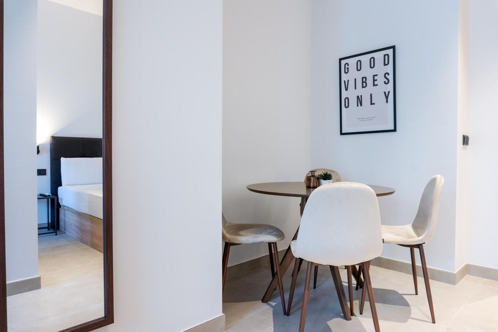 Apartamento Vlc Host - Zapadores