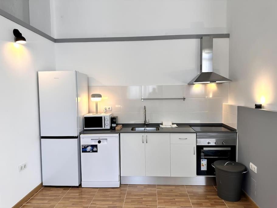 Benimaclet Industrial Apartamento *