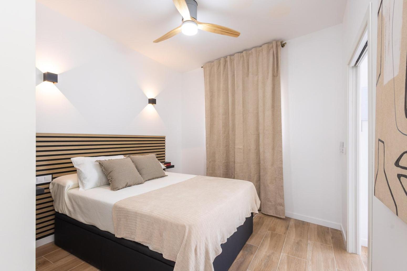 Moderno, Amplio Y Muy Comodo Apartamento Valencia