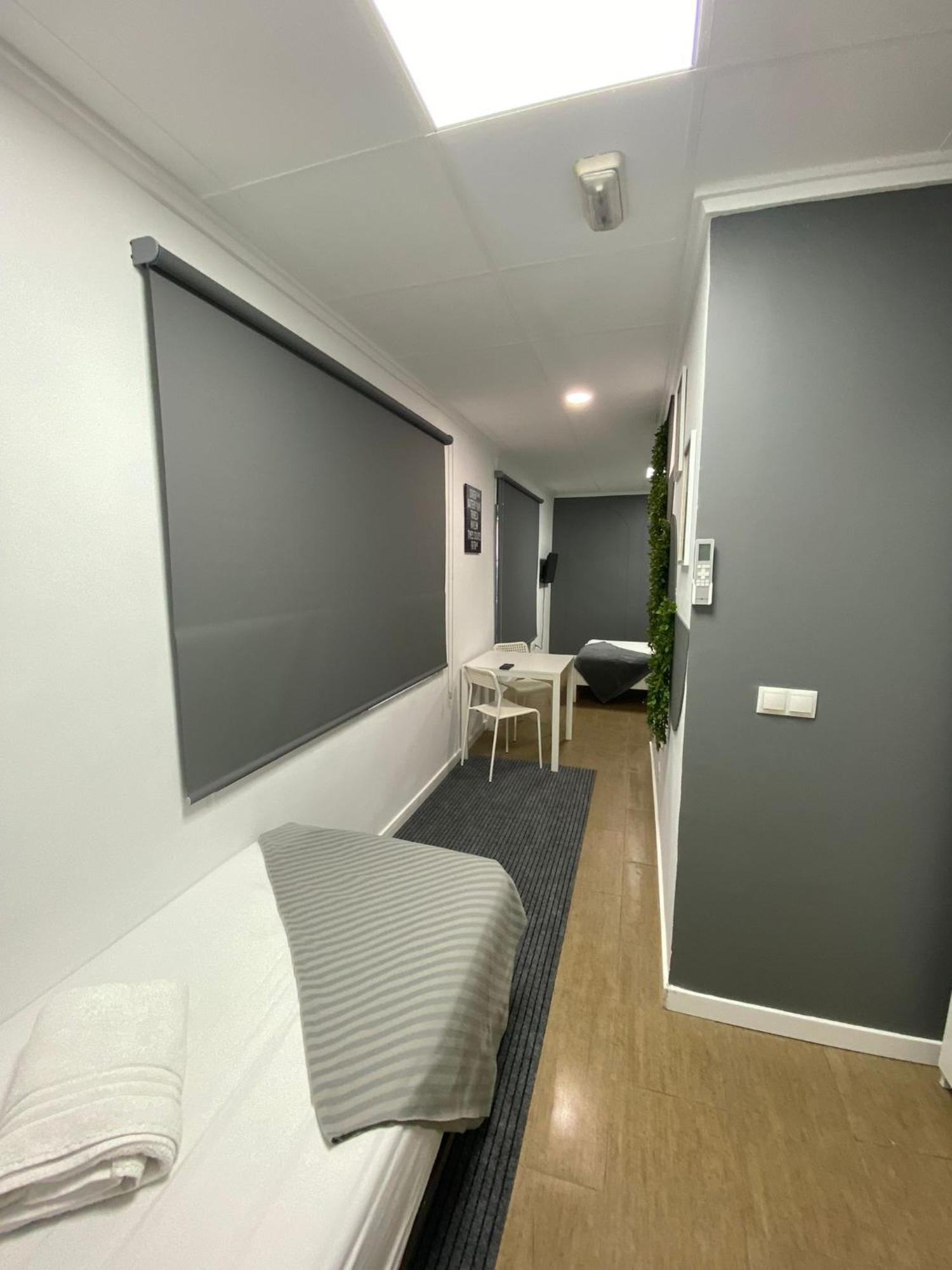 Habitacion Fuera De S * Valencia