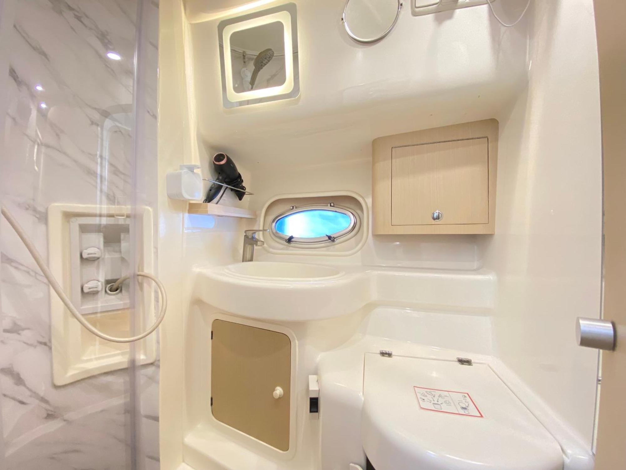 The Yacht Experience *