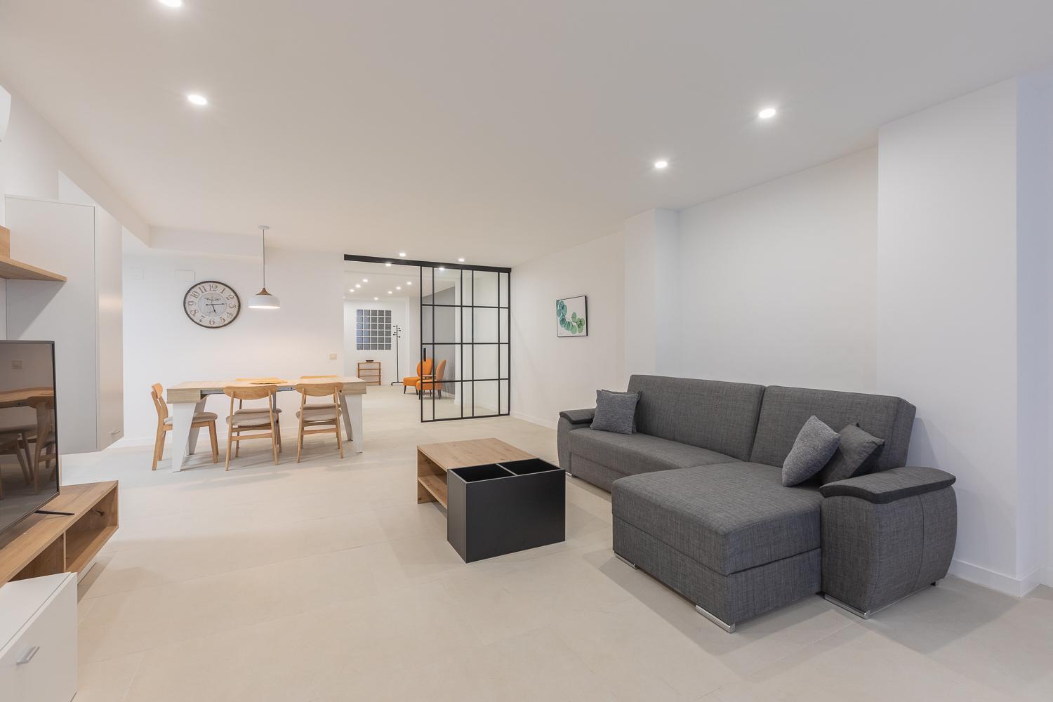 Amplio Cerca Centro Historico Y Turia 5pax 2 Bath Apartment Valencia