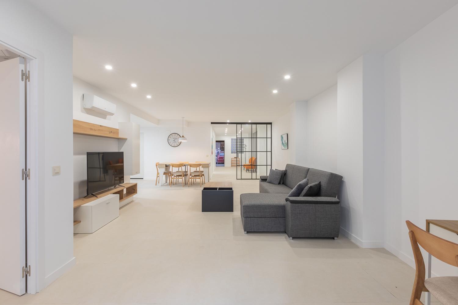 Amplio Cerca Centro Historico Y Turia 5pax 2 Bath Apartment Valencia