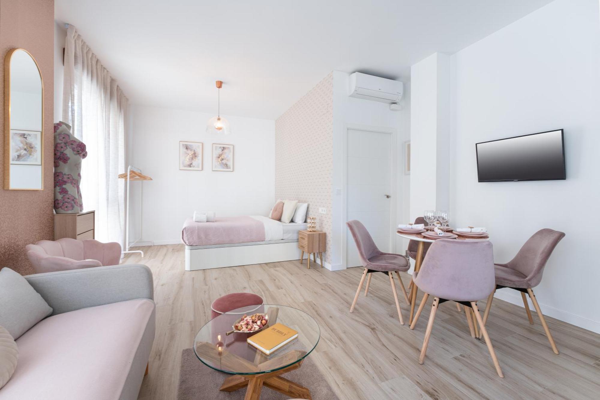 Soho By The Sea Apartment *