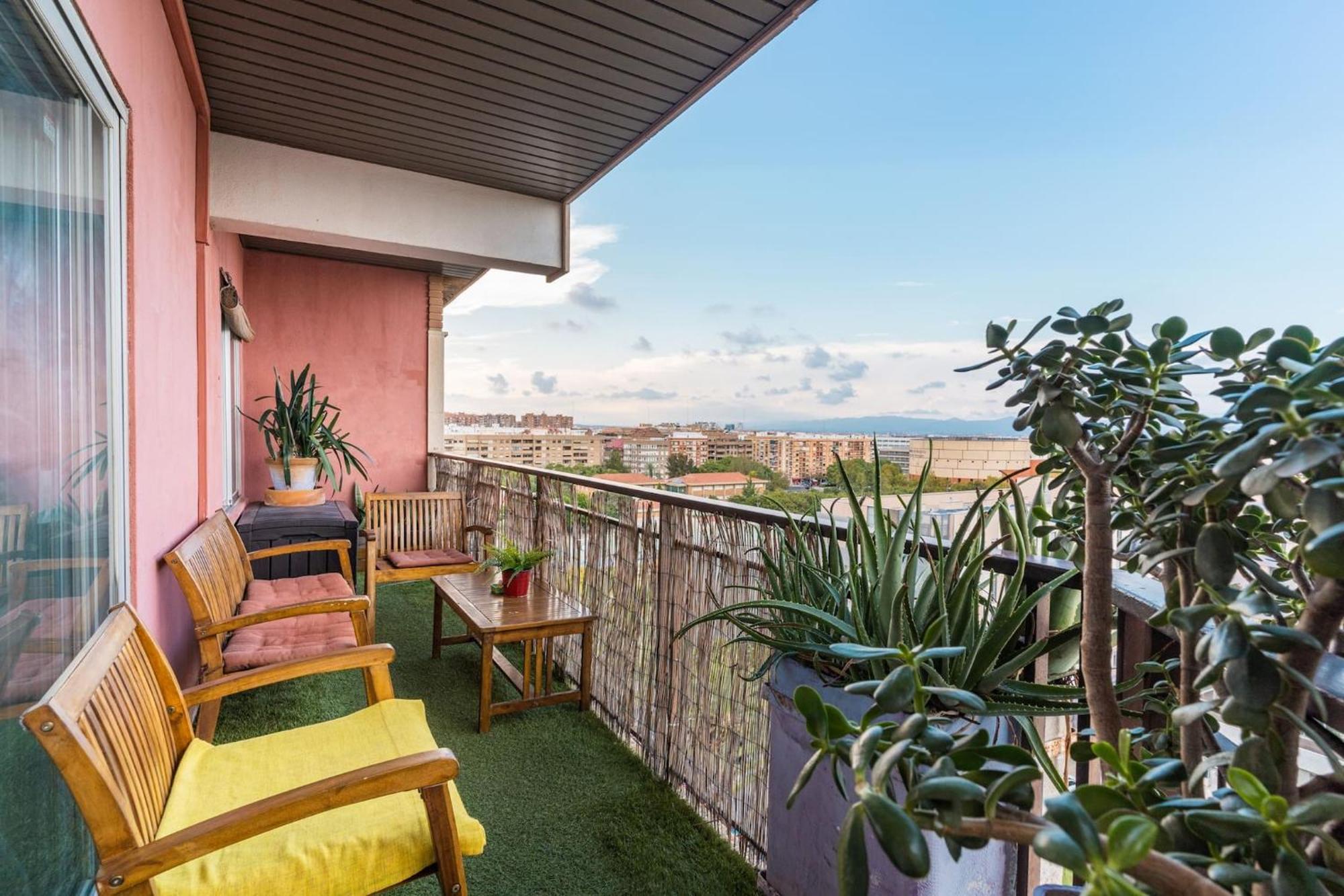 Skyline Gardens Penthouse Apartment Valencia