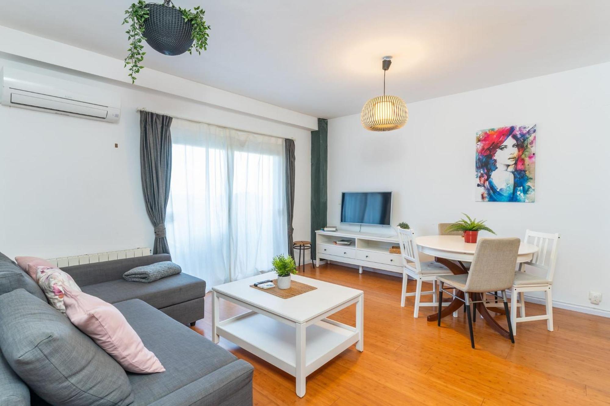 Skyline Gardens Penthouse