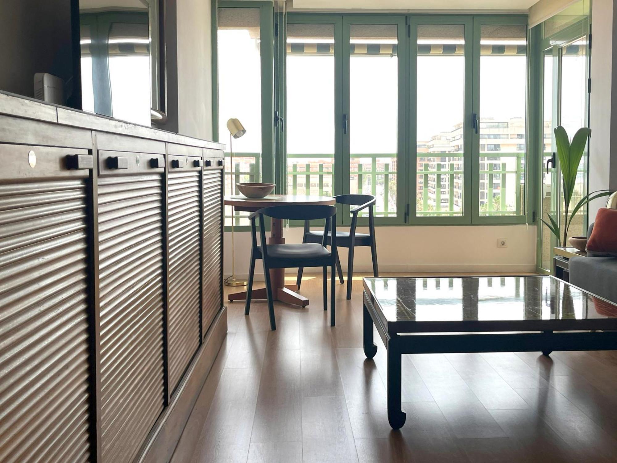 Stylish Well-connected Beachfront Flat Apartamento